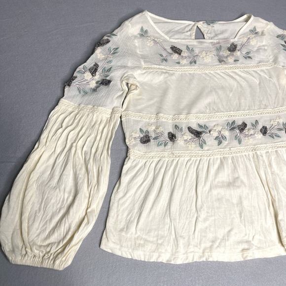 Sundance Tops - Sundance Cream Floral Embroidered Boho Peasant Blouse Lace Trim Cotton Linen